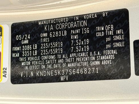 Used 2025 Kia Carnival SX Prestige FWD image 32