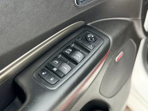 Used 2017 Dodge Durango R/T w/ Technology Group image 21