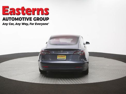 Used 2018 Tesla Model 3 Long Range RWD image 35