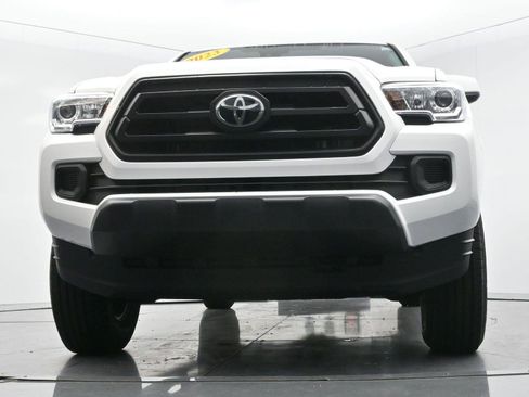 Used 2023 Toyota Tacoma SR AWD/4WD image 40
