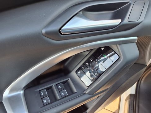 New 2025 Audi Q5 Premium image 12