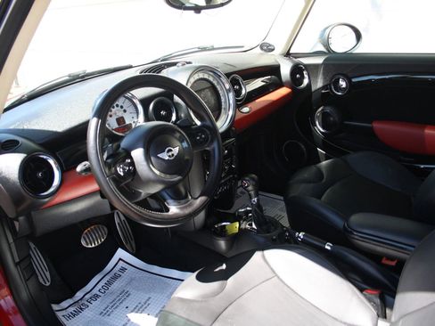 Used 2013 MINI Cooper S image 15