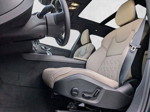 New 2026 Volvo XC60 B5 Plus w/ Climate Package image 4