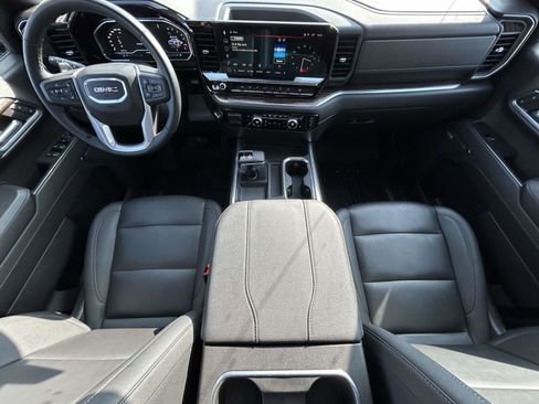 Used 2024 GMC Sierra 1500 Elevation w/ Elevation Premium Package image 13