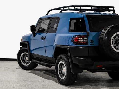 Used 2014 Toyota FJ Cruiser 4WD w/ Trail Teams Ultimate Edition image 14