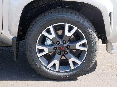 New 2026 Toyota 4Runner TRD Sport AWD/4WD image 4