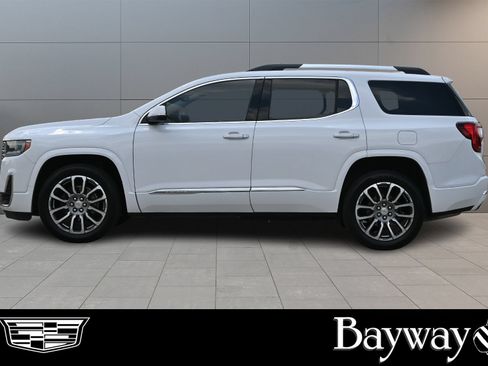 Used 2023 GMC Acadia Denali AWD/4WD image 5