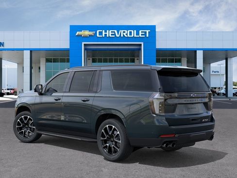 New 2026 Chevrolet Suburban RST AWD/4WD image 3