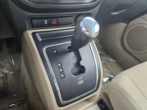 Used 2014 Jeep Patriot Sport FWD image 11