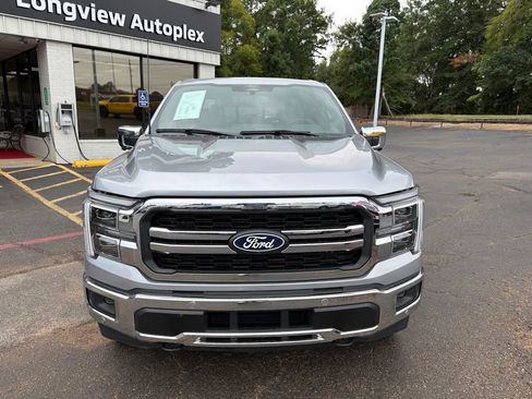 Used 2025 Ford F150 Lariat w/ Equipment Group 501A Mid AWD/4WD image 3