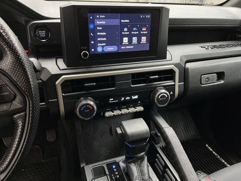 Used 2024 Toyota Tacoma SR RWD image 16