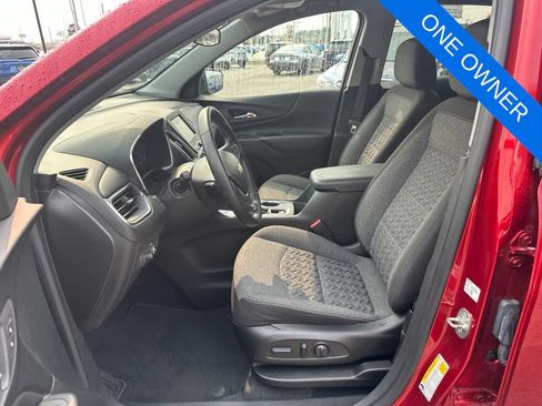 Used 2023 Chevrolet Equinox LT FWD image 9