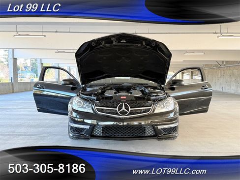 Used 2012 Mercedes-Benz C 63 AMG Coupe image 27