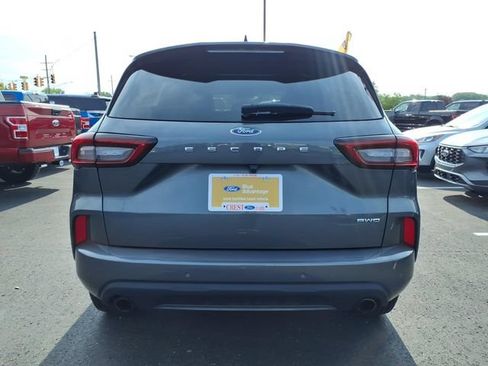 Certified 2023 Ford Escape ST-Line w/ Tech Pack #1 AWD/4WD image 5