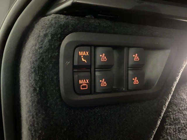 Used 2024 BMW X7 M60i w/ Executive Package AWD/4WD image 89