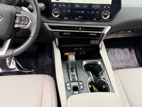 Certified 2024 Lexus RX 350 Premium w/ Cold Area Package AWD/4WD image 14