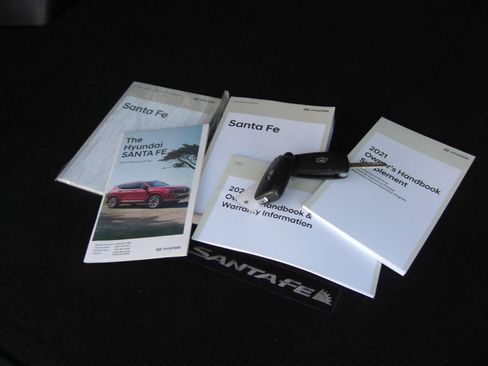 Used 2021 Hyundai Santa Fe SE AWD/4WD image 13