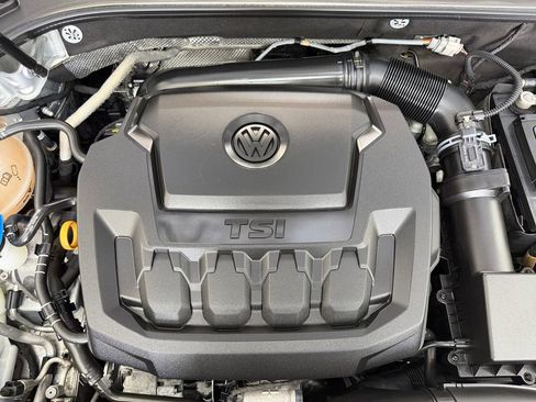 Used 2018 Volkswagen Passat 2.0T R-Line FWD image 20