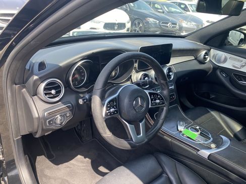 Used 2019 Mercedes-Benz C 300 Sedan w/ Premium Package image 11