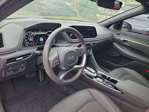 Used 2023 Hyundai Sonata SEL Plus image 12