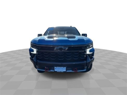 Used 2022 Chevrolet Silverado 1500 ZR2 image 3
