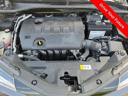 Used 2019 Toyota C-HR Limited FWD image 23