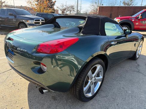 Used 2006 Pontiac Solstice Convertible w/ Premium Package RWD image 5