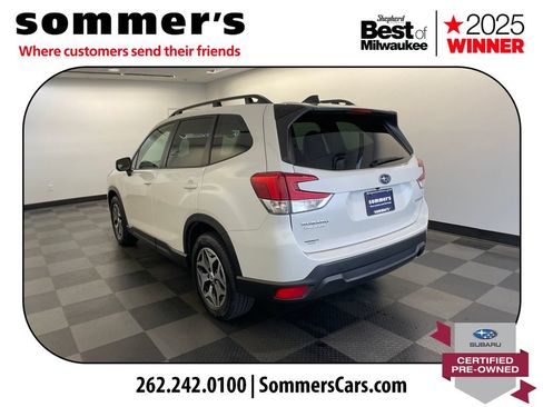 Certified 2024 Subaru Forester Premium AWD/4WD image 4