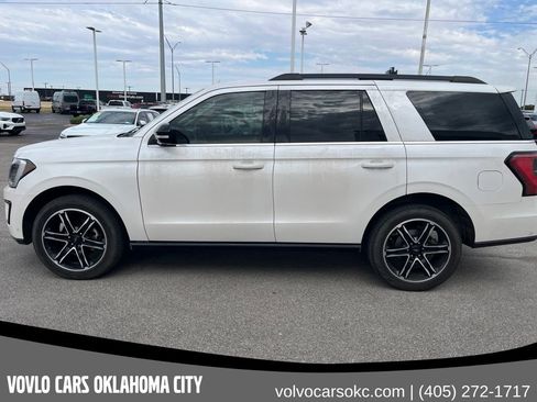 Used 2019 Ford Expedition Limited w/ Equipment Group 303A AWD/4WD image 10
