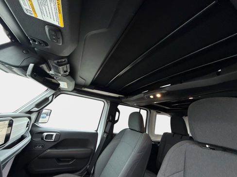 New 2025 Jeep Wrangler Sahara image 32