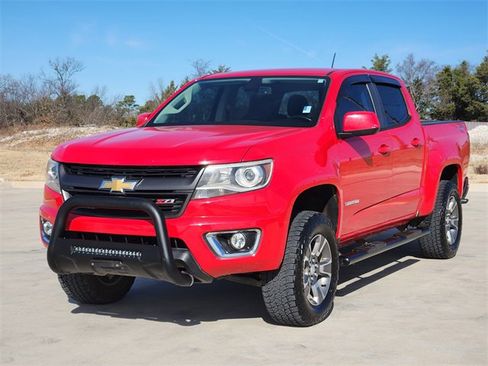 Used 2017 Chevrolet Colorado Z71 image 4