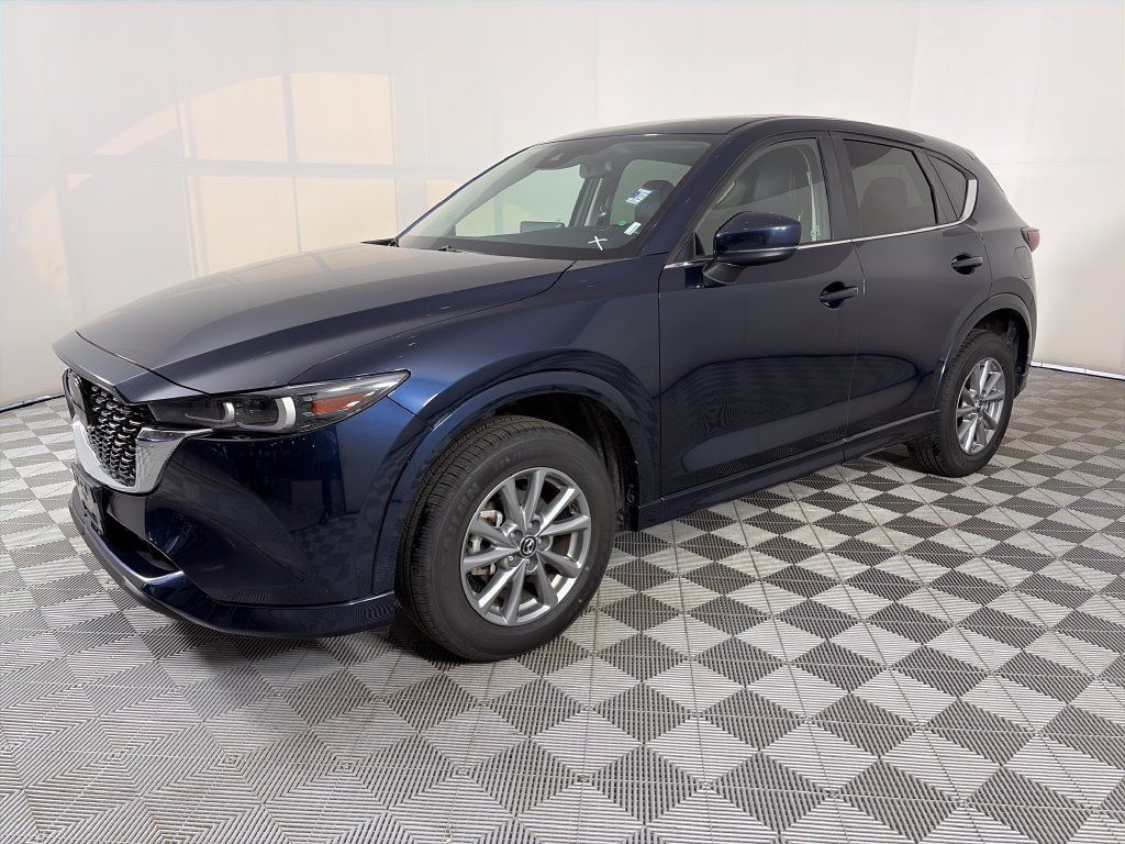 Used 2025 MAZDA CX-5 AWD 2.5 S w/ Preferred Package image 3