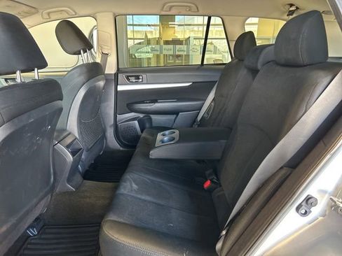 Used 2013 Subaru Outback 2.5i Premium image 22