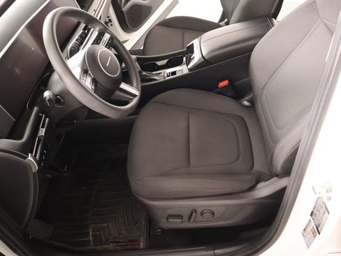 Used 2025 Hyundai Tucson SEL FWD image 11