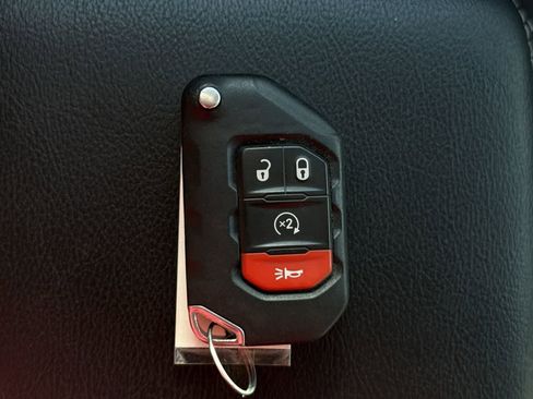 Used 2021 Jeep Wrangler Unlimited Sahara w/ Cold Weather Group image 23