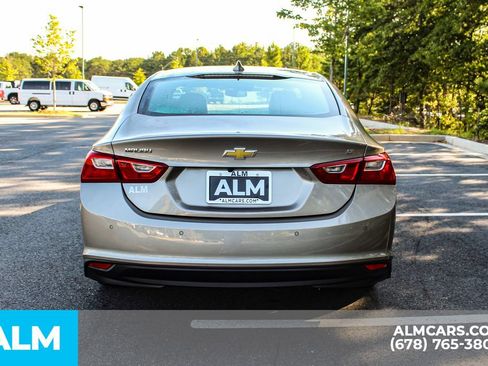 Used 2025 Chevrolet Malibu LT FWD image 10