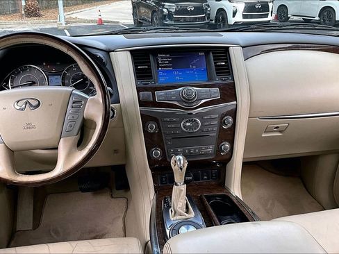 Used 2016 INFINITI QX80 2WD w/ Driver's Assistance Package image 8