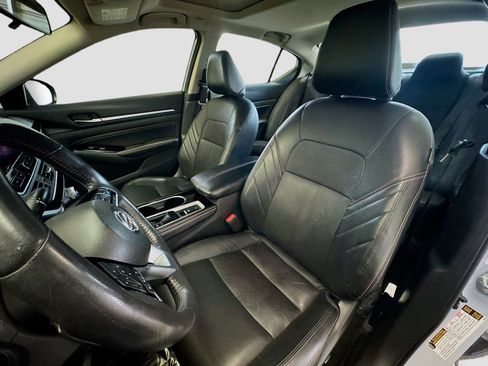 Used 2023 Nissan Altima 2.0 SR image 13