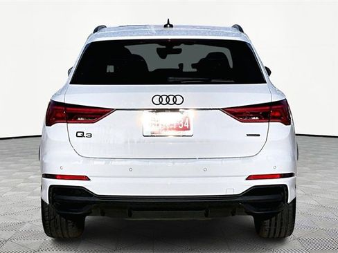 Used 2025 Audi Q3 2.0T Premium Plus w/ Premium Plus Package image 4