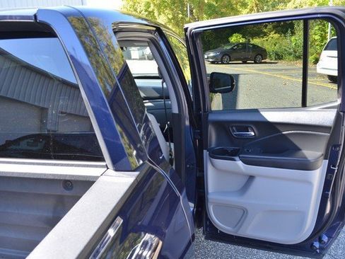 Used 2022 Honda Ridgeline RTL-E image 36