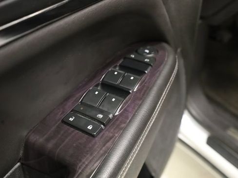 Used 2017 Buick Enclave Leather w/ Enclave Tuscan Edition image 18