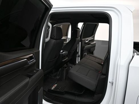 Used 2023 Chevrolet Silverado 1500 LT Trail Boss w/ Protection Package image 10