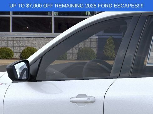 New 2025 Ford Escape ST-Line w/ Tech Pack #1 AWD/4WD image 20