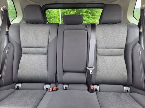 Used 2024 Nissan Rogue SV FWD image 10