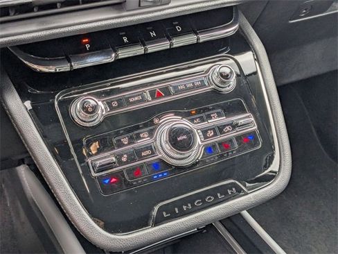Certified 2022 Lincoln Corsair Reserve w/ Elements Package image 23