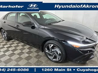 Used 2025 Hyundai Elantra SEL FWD video 1