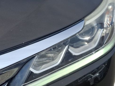 Used 2017 Honda Accord EX-L image 10