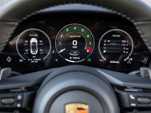 New 2026 Porsche 911 GTS image 16