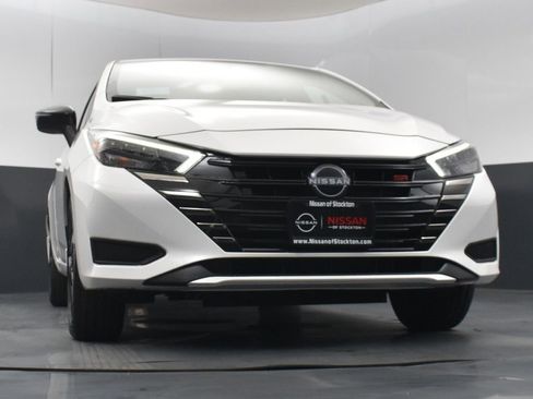 New 2025 Nissan Versa SR w/ Trunk Package image 36