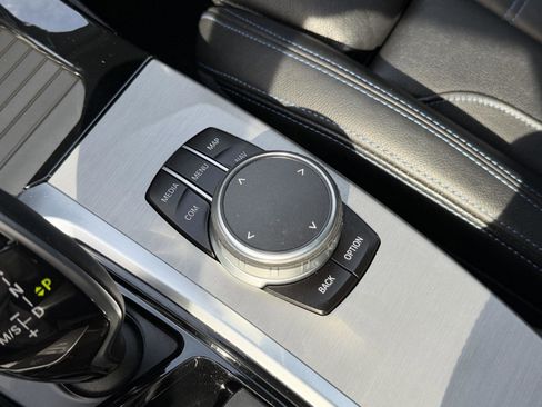 Used 2018 BMW X3 M40i image 19